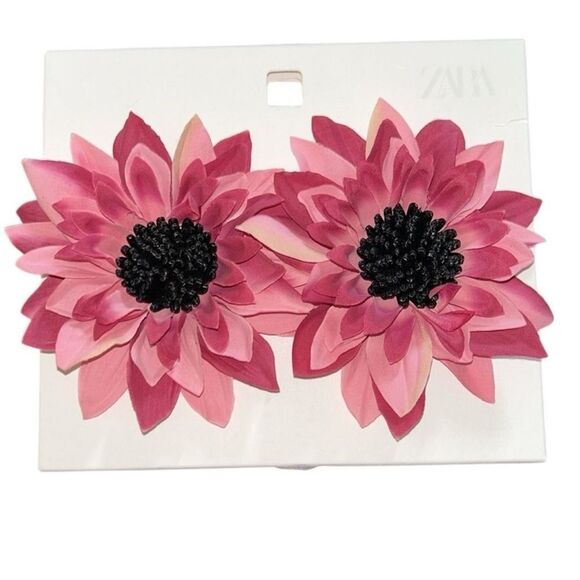 Zara Flower Red & Pink Earring - Picture 3 of 6